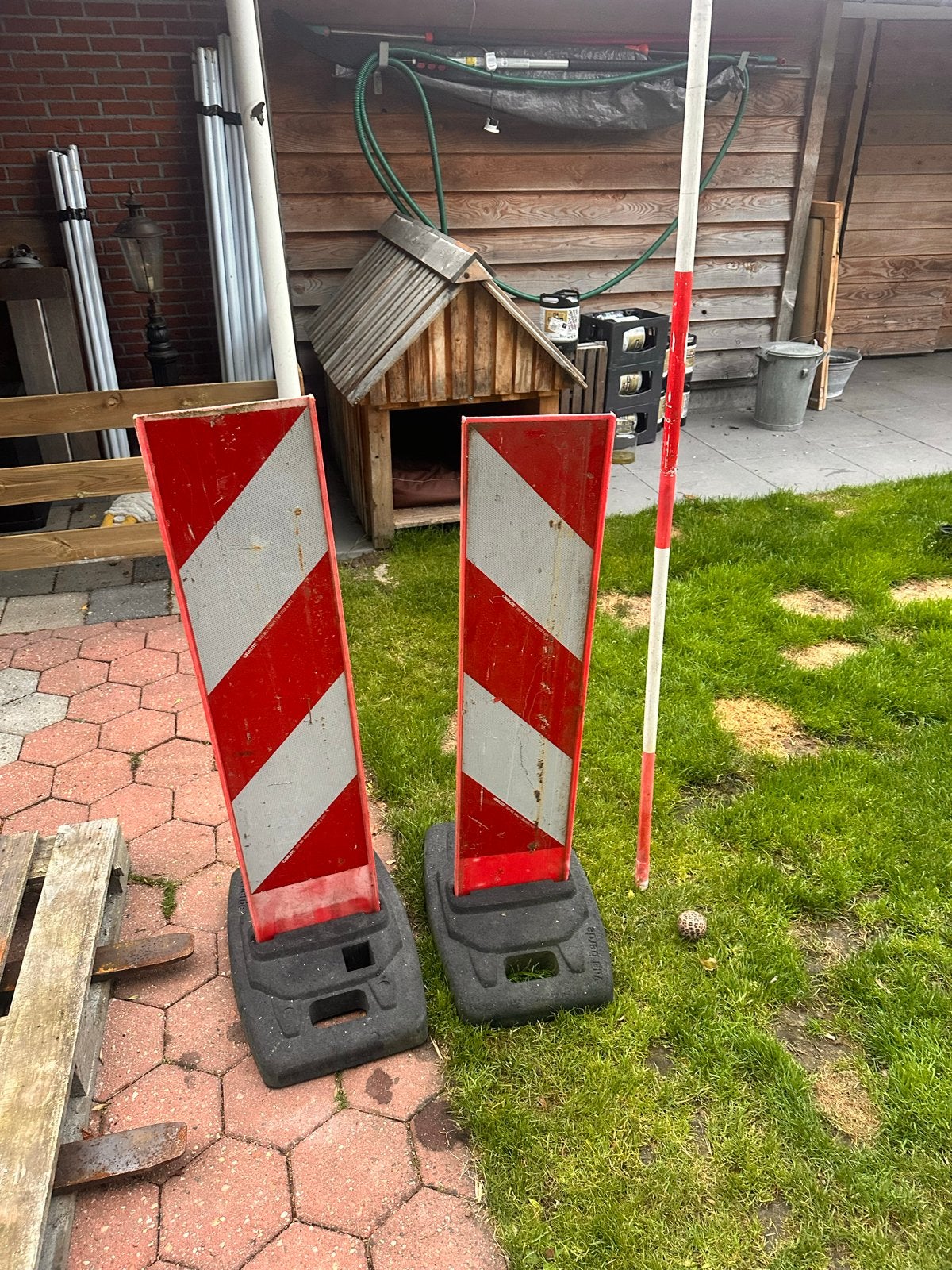Verkeersschotten en -pion draagbaar, Ophalen, Gebruikt