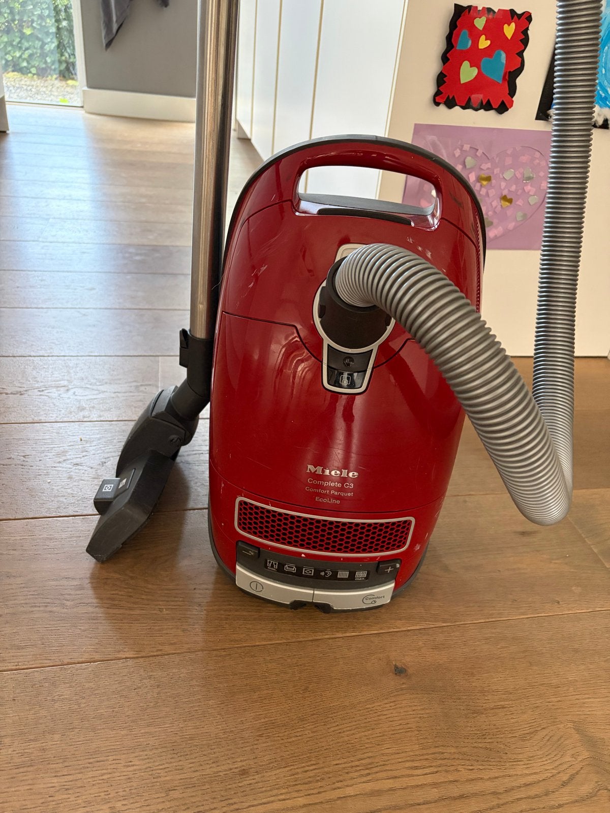 Miele Complete C3 stofzuiger - defect, Stofzak, Verzenden, Miele, Niet werkend