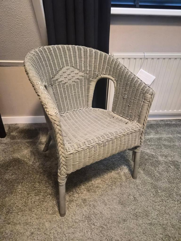 Vintage rieten stoel, groen gespoten, 40+ jaar oud, Ophalen