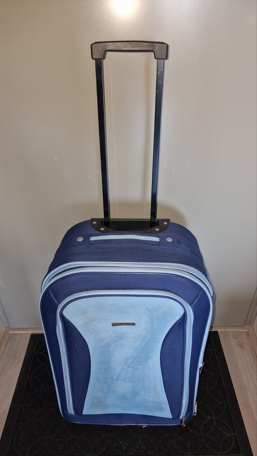 Reiskoffer pas gewassen / Travel Suitcase recently washed, Ophalen, Gebruikt, Hard kunststof, 70 cm of meer
