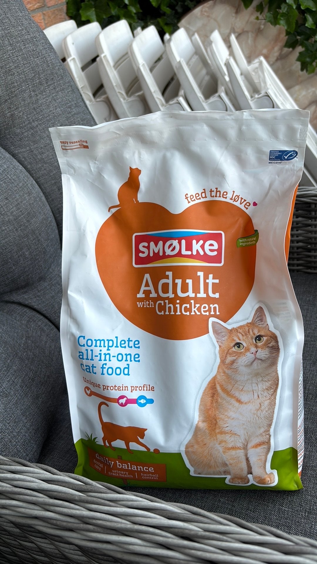 Smolk kattenvoer, Ophalen, Kat
