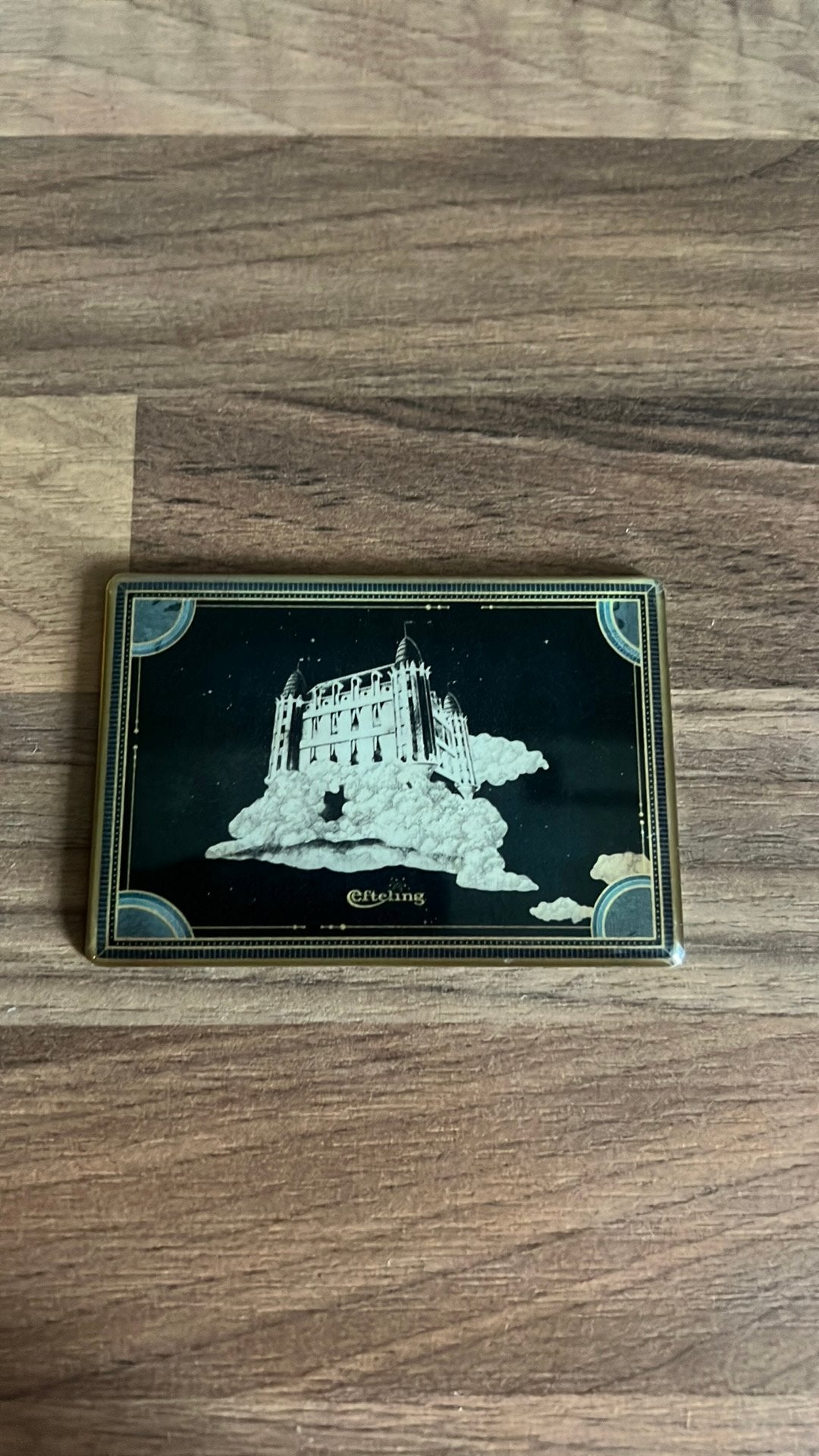 Efteling hotel magneet, Verzamelen, Ophalen of Verzenden, Zo goed als nieuw, Button of Speldje