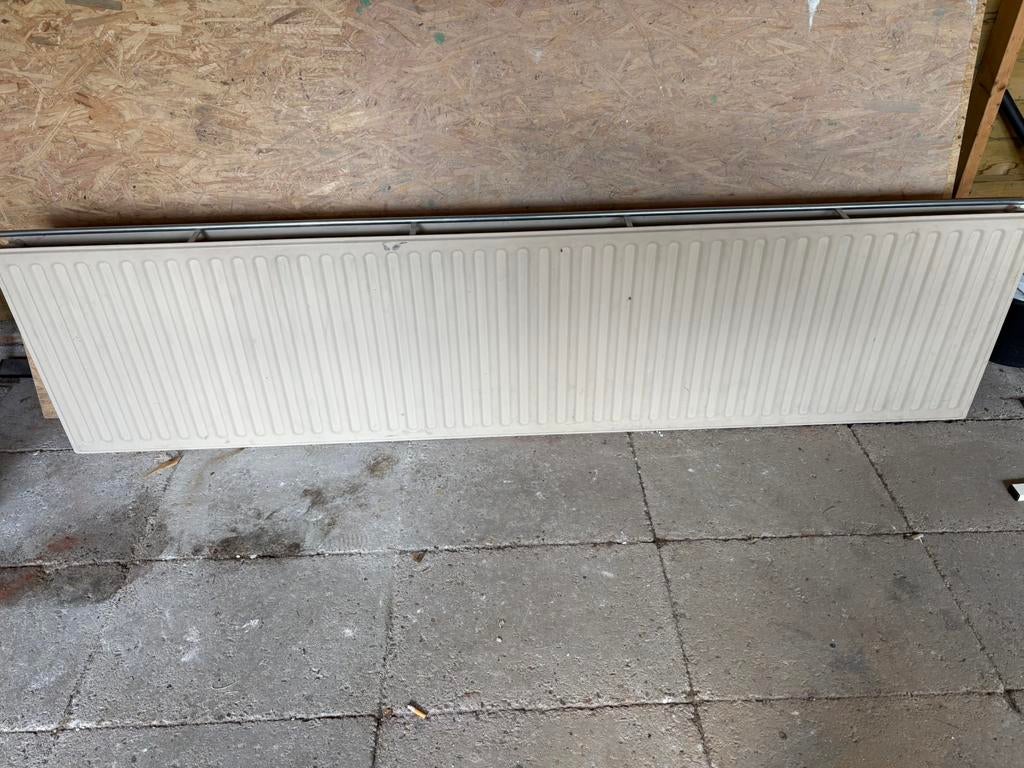 Radiatoren, Doe-het-zelf en Verbouw, Verwarming en Radiatoren, Ophalen, 30 tot 80 cm, Radiator, 150 cm of meer