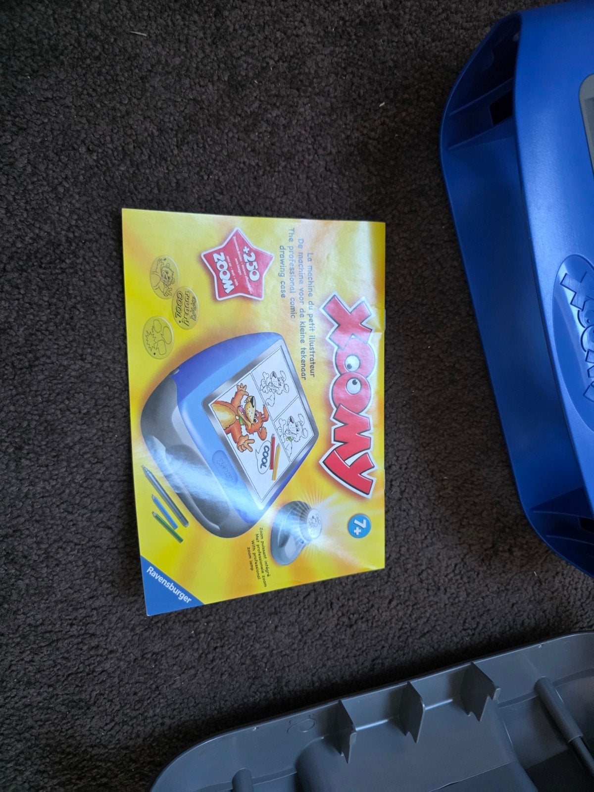 Xoomy tekentafel met projector - ontspannend overtrekken, Ophalen of Verzenden, Zo goed als nieuw, Knutselen, Met licht