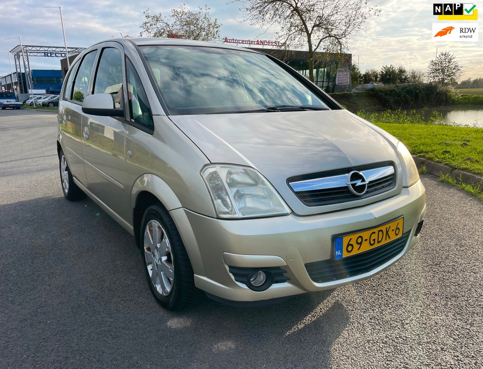 Opel Meriva 1.6-16V Temptation Aut, Trekhaak, Cruise, Airco,, Gebruikt, Elektrische ramen, 4 cilinders, Beige