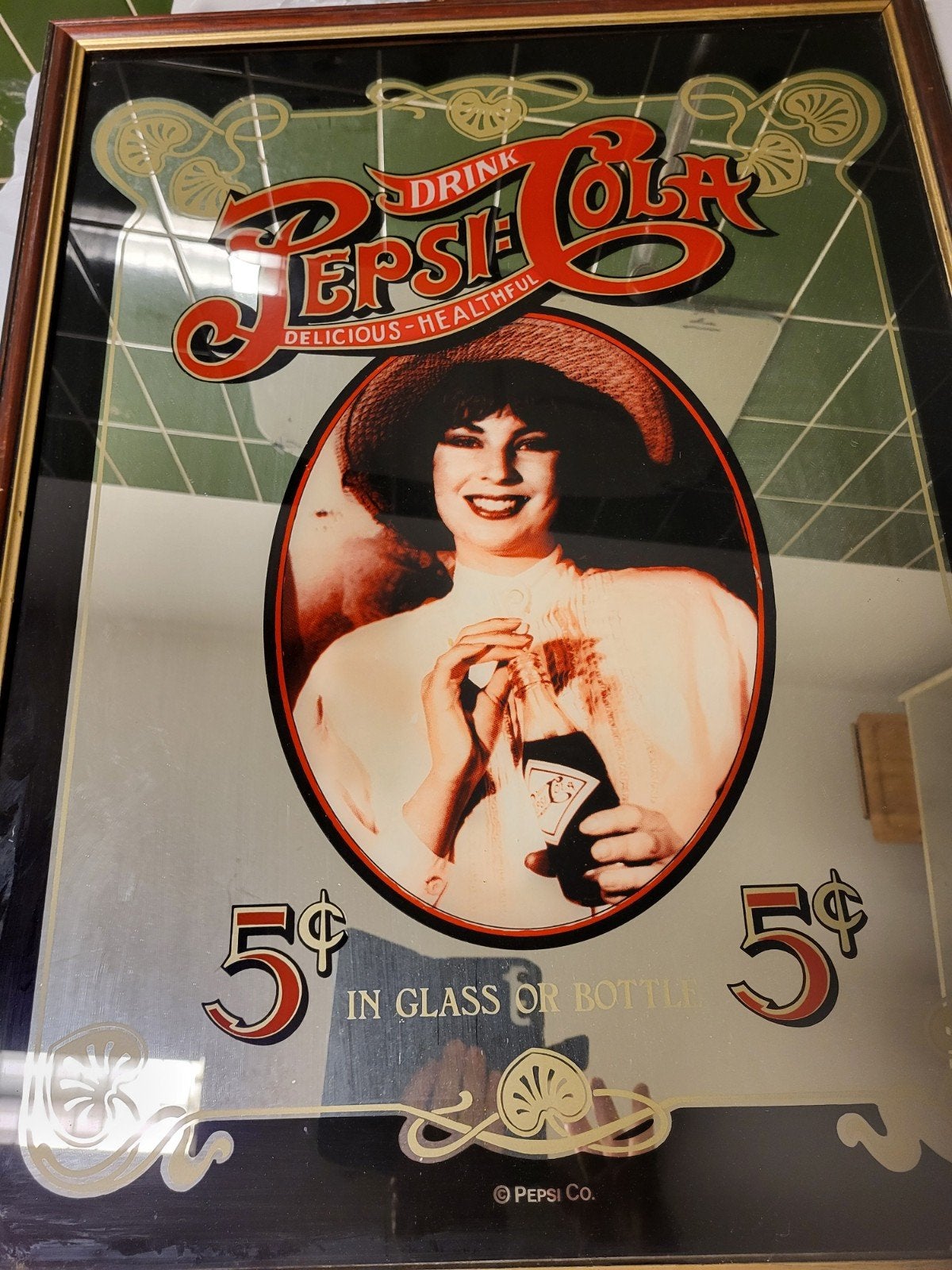 TE KOOP BARSPIEGEL, Ophalen