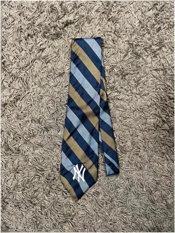 Cavity Nico milano new York Yankees Striped Silk Tie, Kleding | Heren, Stropdassen, Ophalen of Verzenden, Gedragen, New York Yankees