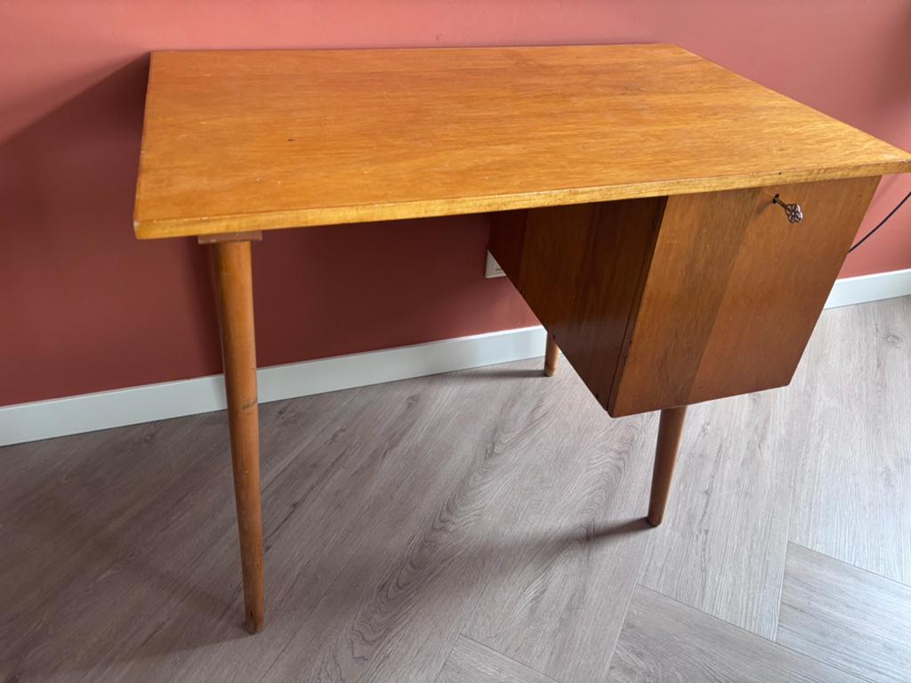 Vintage bureau - pastoe stijl - houten bureau, Gebruikt, Hout, Ophalen of Verzenden, Overige typen