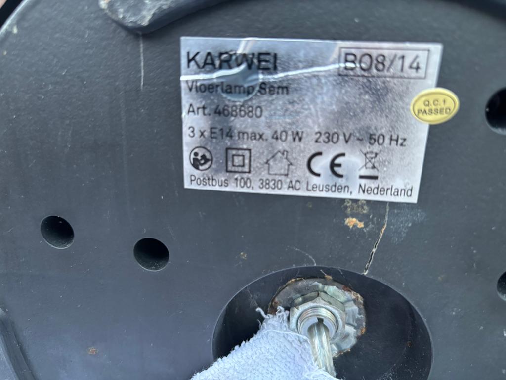 Karwei Vloerlamp Sem met 3 verstelbare spots, Huis en Inrichting, Lampen | Vloerlampen, Ophalen, Gebruikt, Metaal, 150 tot 200 cm