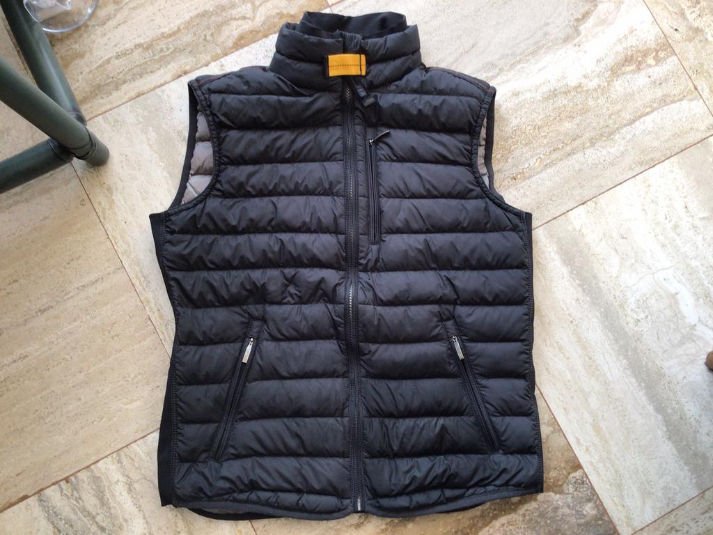 Super light weight Parajumpers PJS maat Y-L bodywarmer zwart, Ophalen, Zo goed als nieuw, Jongen, Overige typen