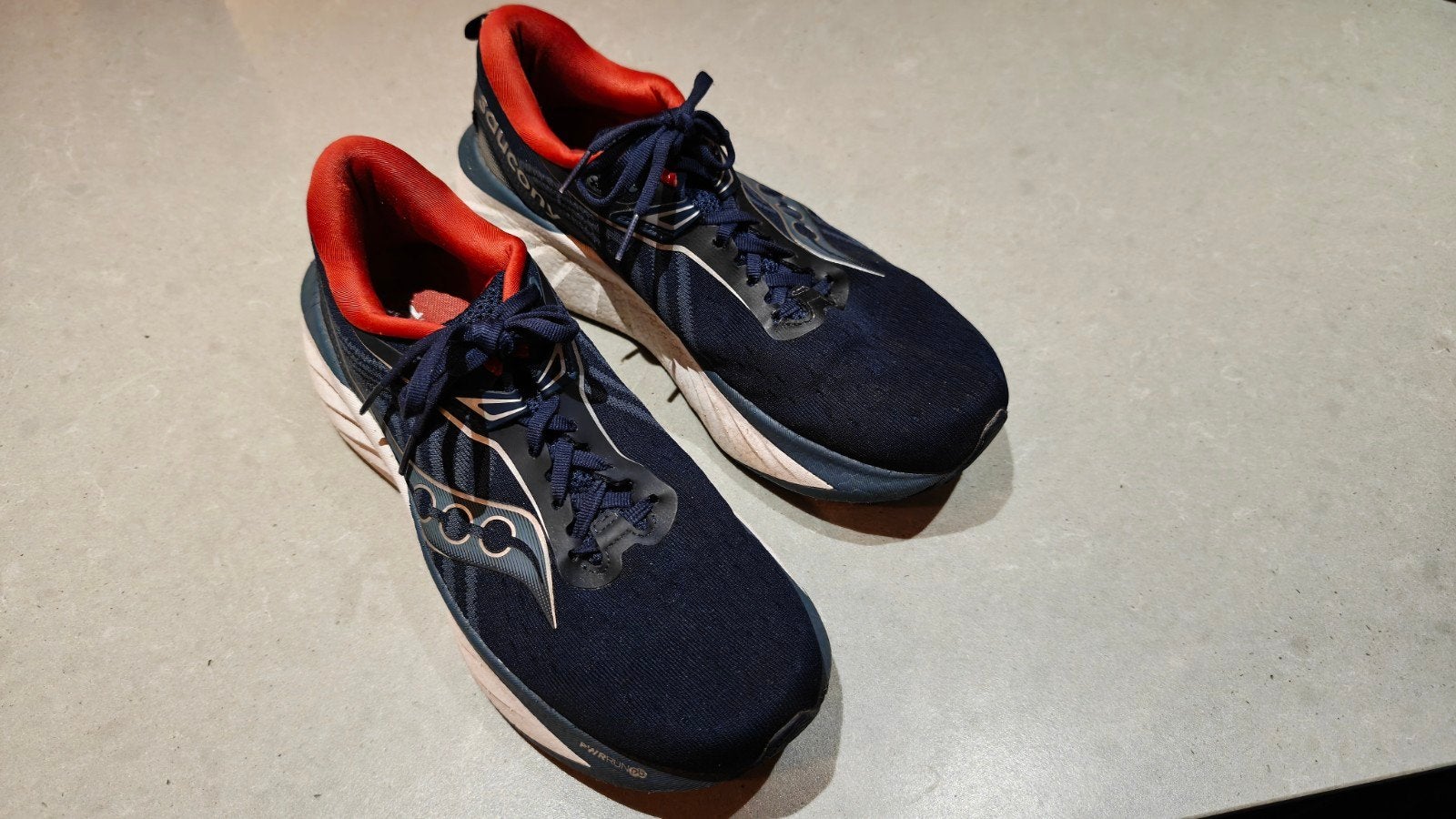 Saucony hardloopschoenen - Weinig gebrukt, Gebruikt, Hardloopschoenen, Hardlopen, Saucony