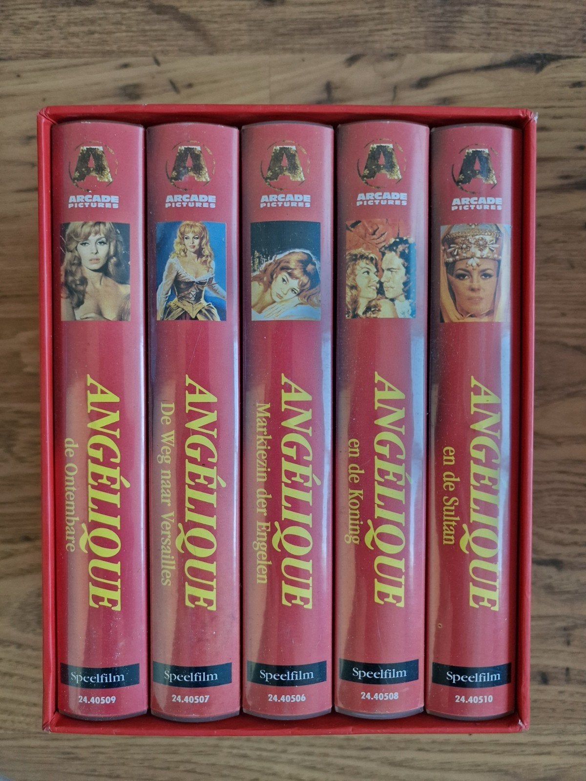 Angelique VHS Boxset - Complete Collectie (5 Speelfilms), Boxset, Gebruikt, Drama, Ophalen of Verzenden