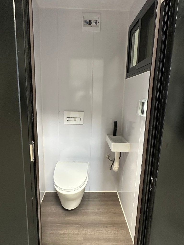 Dubbele Luxe Mobiele Toilet Douche Wc Unit - Sanitair Unit, Ophalen, Nieuw, Douche