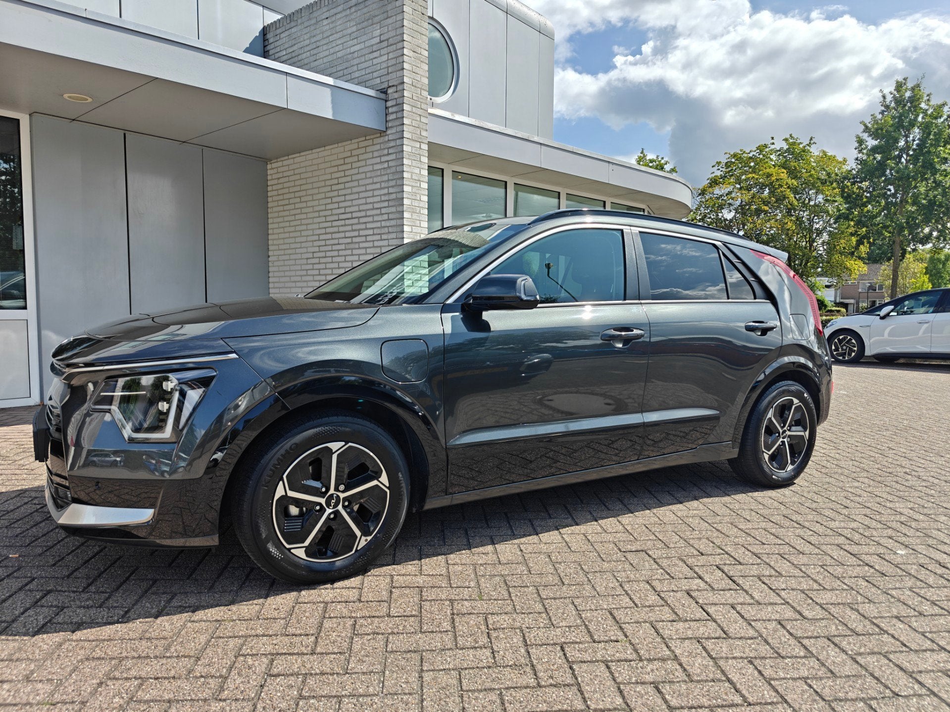 Kia Niro 1.6 GDi PHEV DynamicPlusL /TREKHAAK / LEDEREN BEKLE, Auto's, Kia, Dealer onderhouden, Gebruikt, Euro 6, Bedrijf
