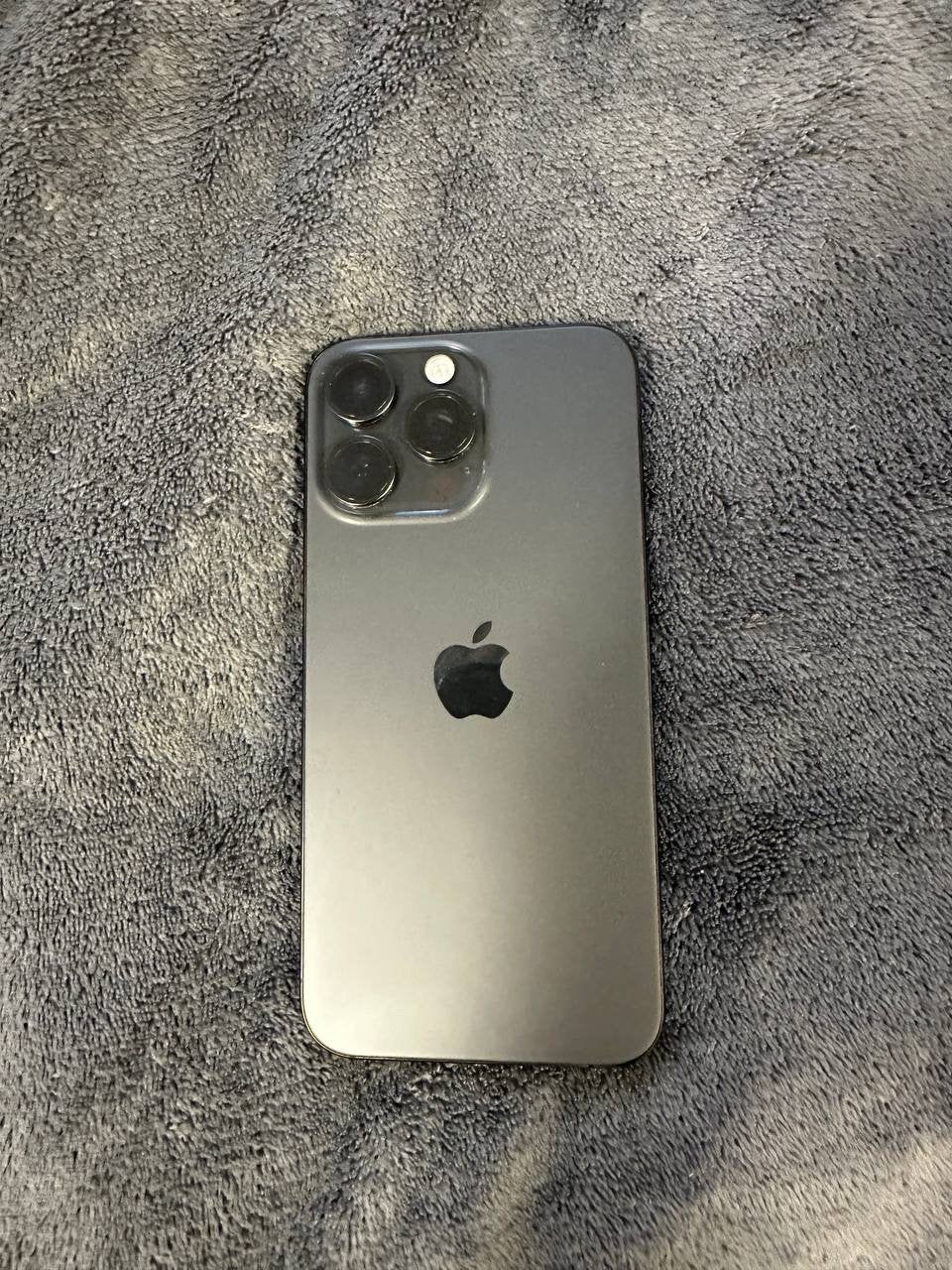 Mooie iPhone 15 Pro Max in goede staat, Telecommunicatie, Mobiele telefoons | Apple iPhone, Ophalen of Verzenden, Zo goed als nieuw