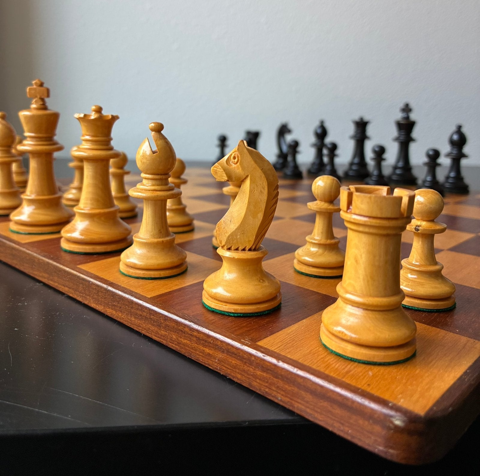 Ingelegd schaakbord (38/38) verzwaarde schaakstukken KH 7,5, Hobby en Vrije tijd, Gezelschapsspellen | Bordspellen, Ophalen of Verzenden