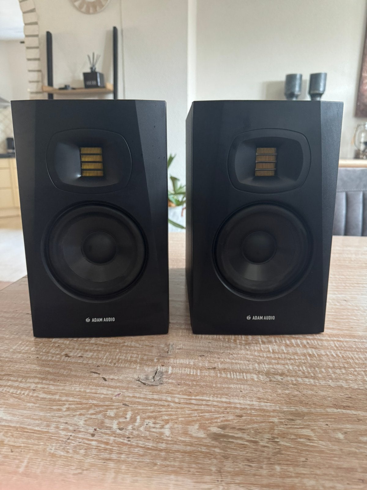 Adam T5V actieve studiomonitor (set van 2), Ophalen, Zo goed als nieuw, Overige typen, Overige merken