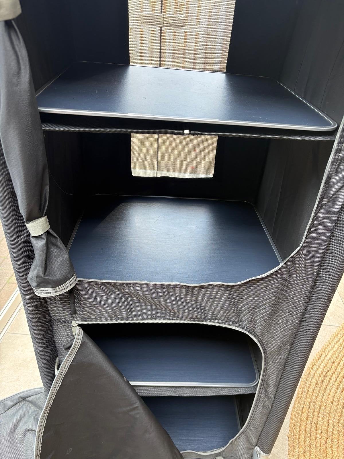 Campart campingkast met 3 planken en opbergtas, Ophalen, Gebruikt