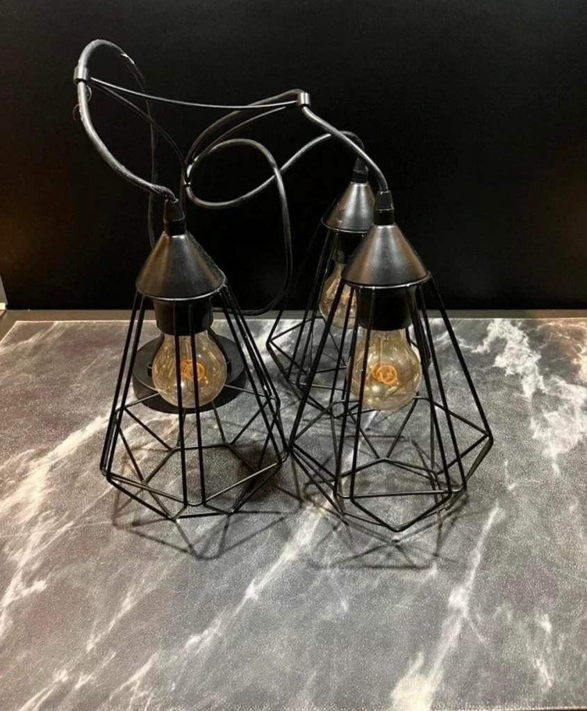 Hanglamp TARBES zwart artikelnr. 94191 3 lampen incl. lampen, Huis en Inrichting, Lampen | Hanglampen, Ophalen of Verzenden, Zo goed als nieuw