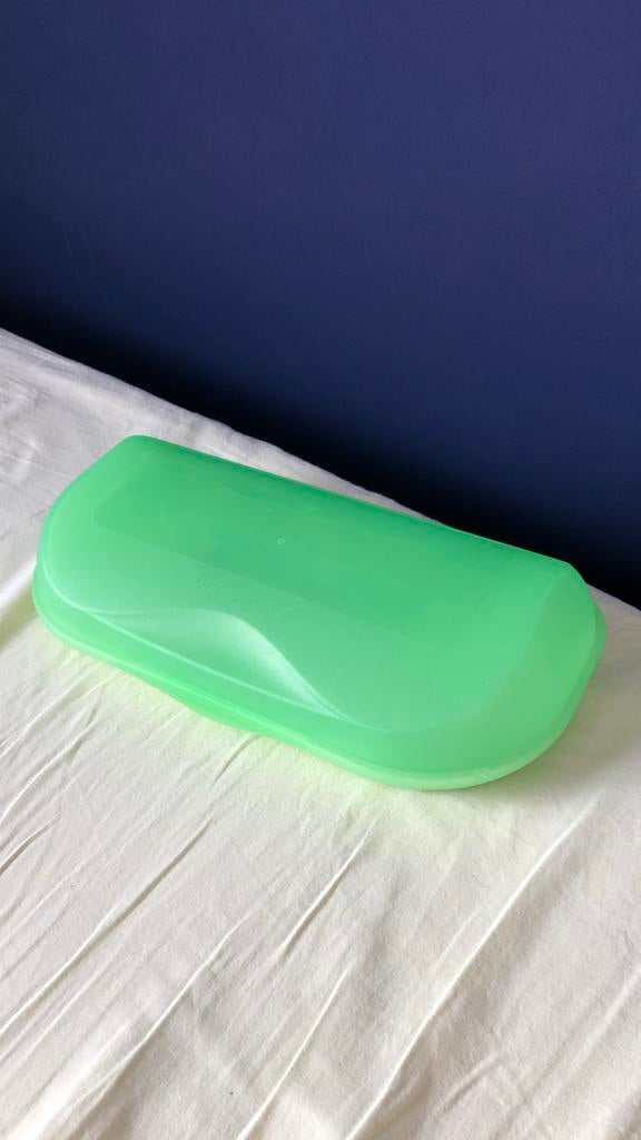 Tupperware bewaartrommel Groen - Handig en Compact, Ophalen of Verzenden, Gebruikt, Groen, Bus of Trommel