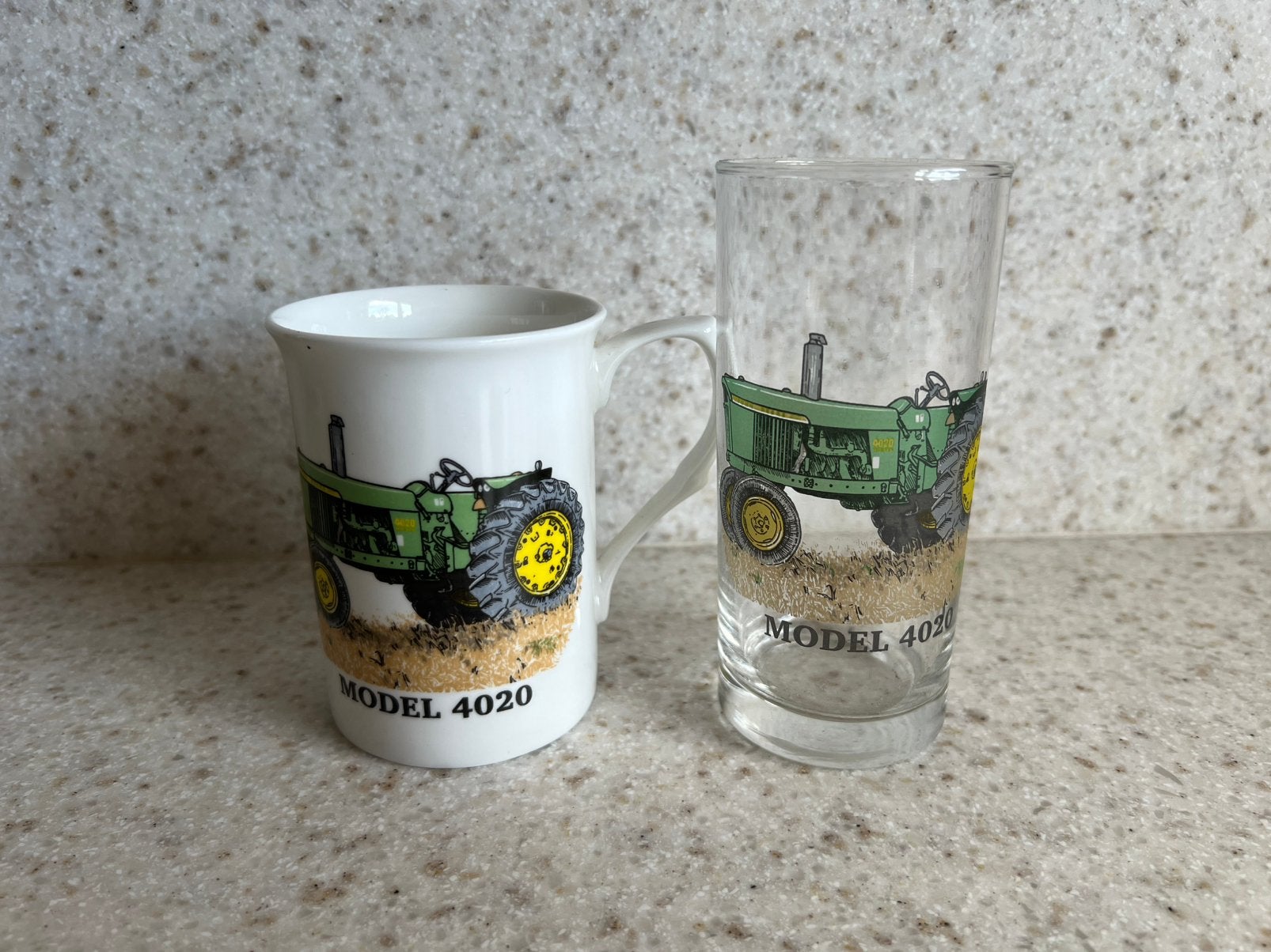 John Deere 4020 trekker set glas en beker nieuw, Verzenden, Nieuw, Overige typen