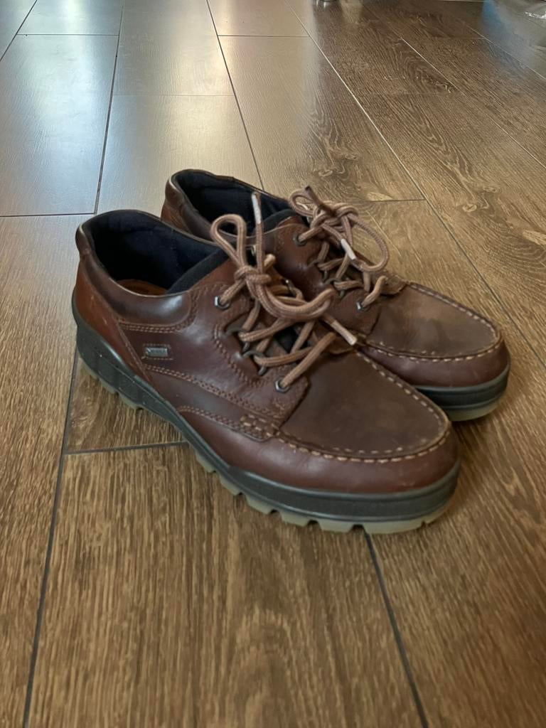 Ecco track maat 42, Kleding | Heren, Schoenen, Ophalen of Verzenden, Zo goed als nieuw, Bruin