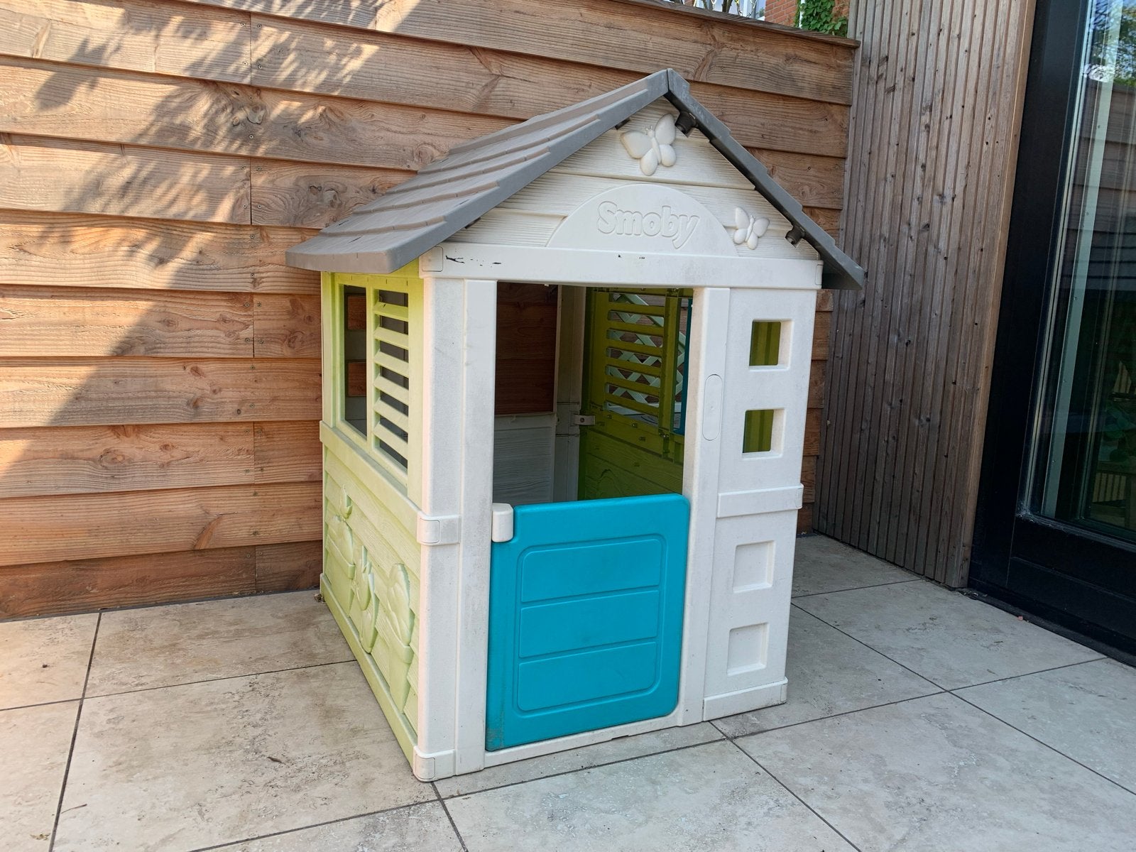 Smoby Speelhuisje met keuken aan de rechterkant, Kinderen en Baby's, Ophalen, Gebruikt, Kunststof