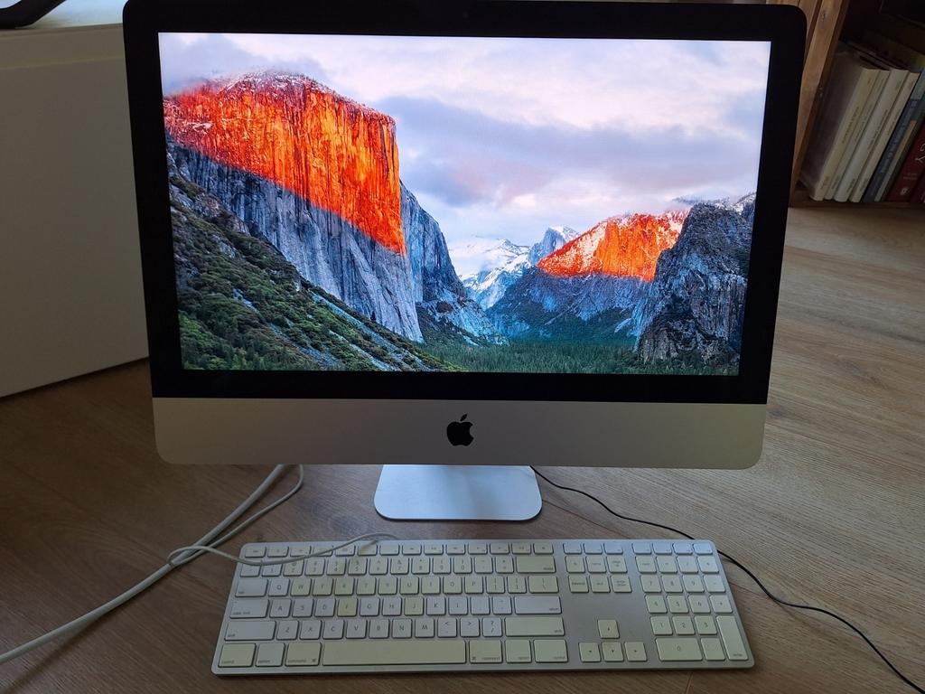 Apple iMac (21.5-inch) met macOS Catalina, Computers en Software, Apple Desktops, Gebruikt, iMac, Ophalen