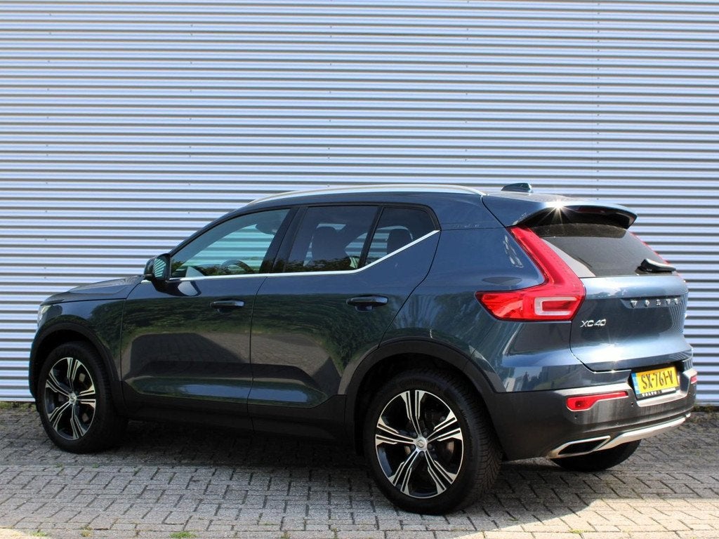 Volvo XC40 2.0 T4 Inscription Automaat / Leder interieur / 3, Auto's, Volvo, 15 km/l, Euro 6, 1969 cc, Blauw