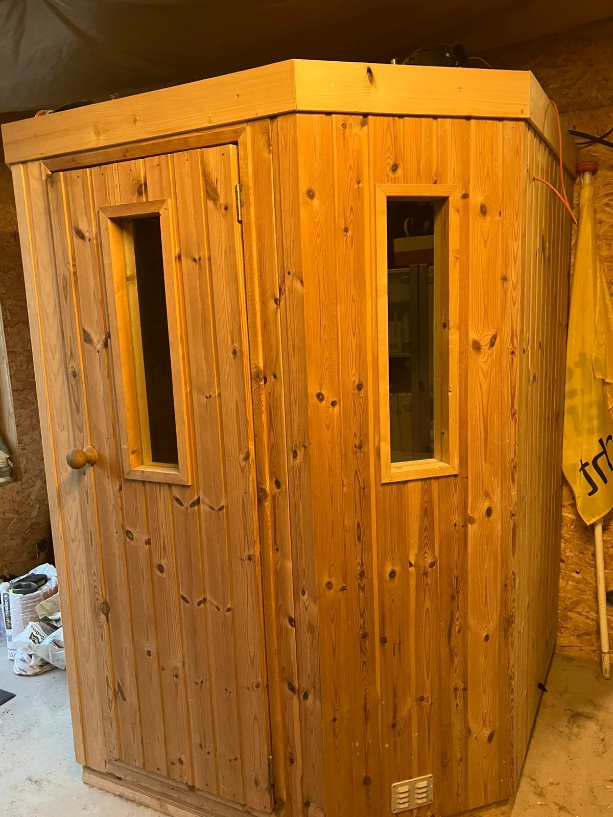 Sauna met elektrische kachel, Ophalen, Zo goed als nieuw, Complete sauna