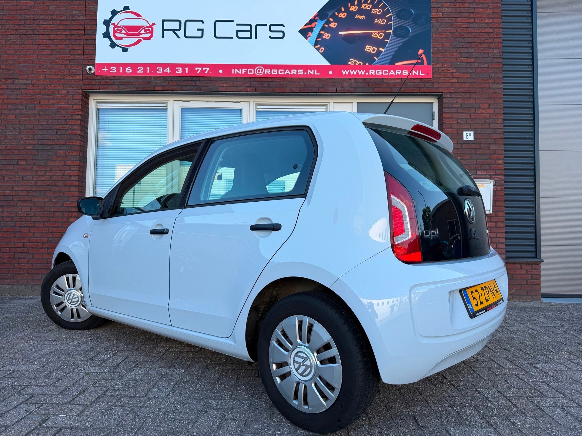Volkswagen Up! 1.0 take up! BlueMotion / Airco / 5DRS / NAP, Voorwielaandrijving, Euro 5, Stof, Gebruikt