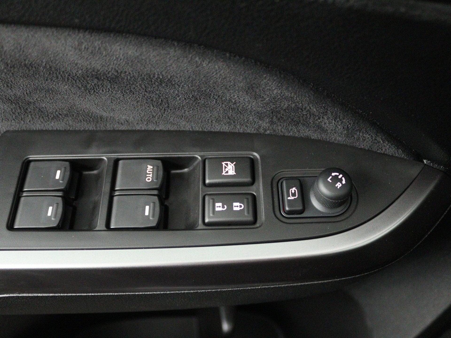 Suzuki Vitara 1.4 Boosterjet Smart Hybrid Style Van €34648, Auto's, Voorwielaandrijving, 12 maanden, Zwart, 4 cilinders