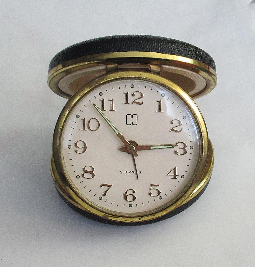 HEMA retro ronde mechanische reiswekker van de jaren 80., Ophalen of Verzenden, Wandklok