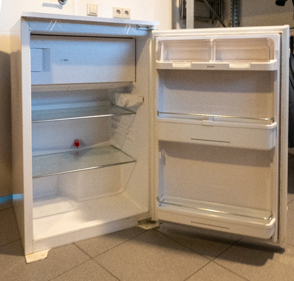 Koelkast inbouw, merk Atag, Gebruikt, 100 tot 150 liter, 45 tot 60 cm, Met vriesvak