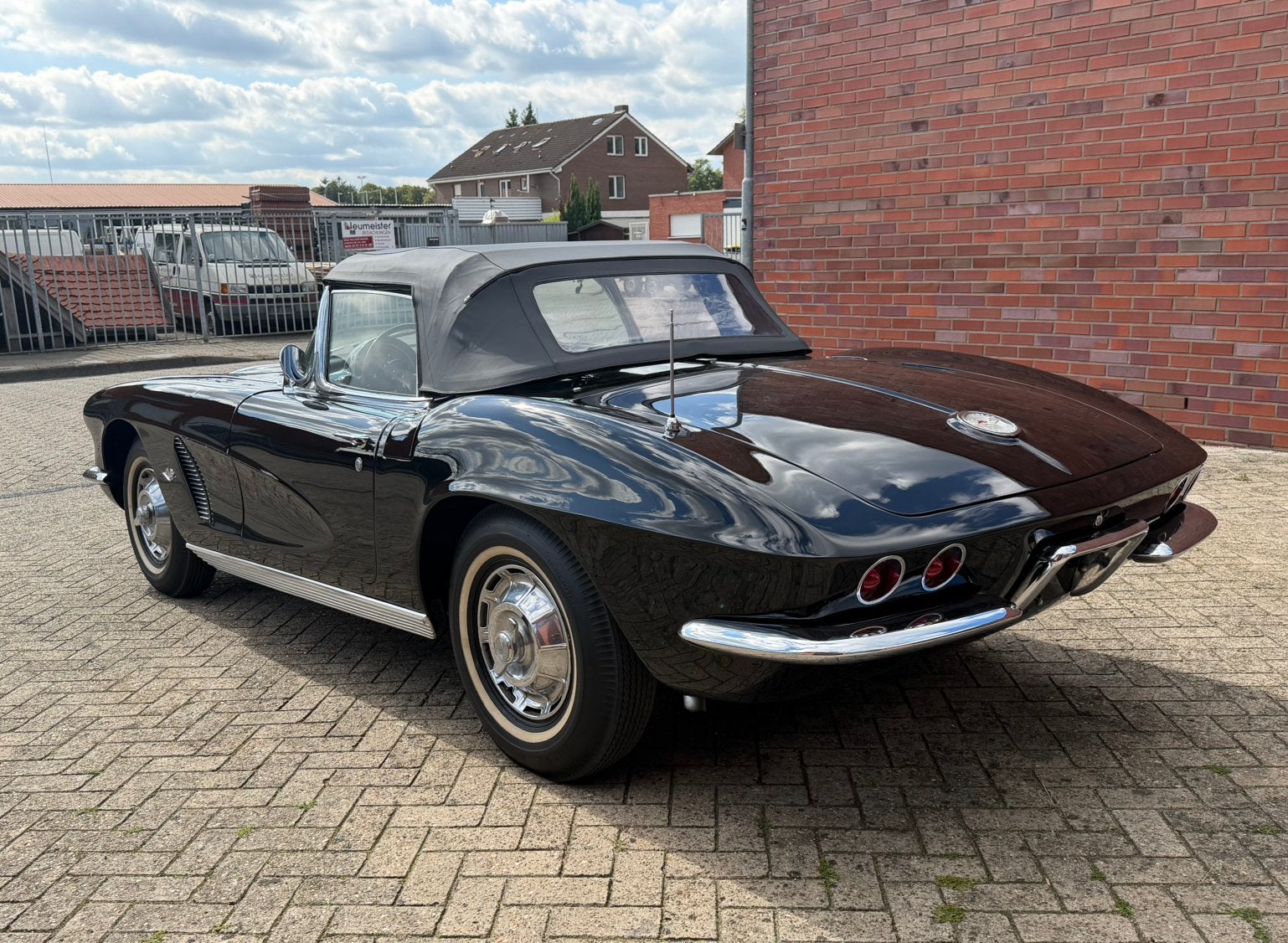 Corvette C1 Tuxedo Black Convertible 1962, foto 3