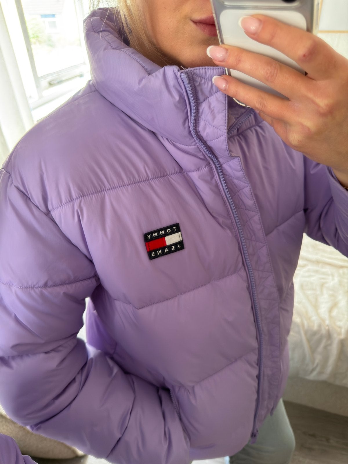Leuke paarse jas Tommy Jeans, Ophalen, Zo goed als nieuw, Maat 38/40 (M), Paars