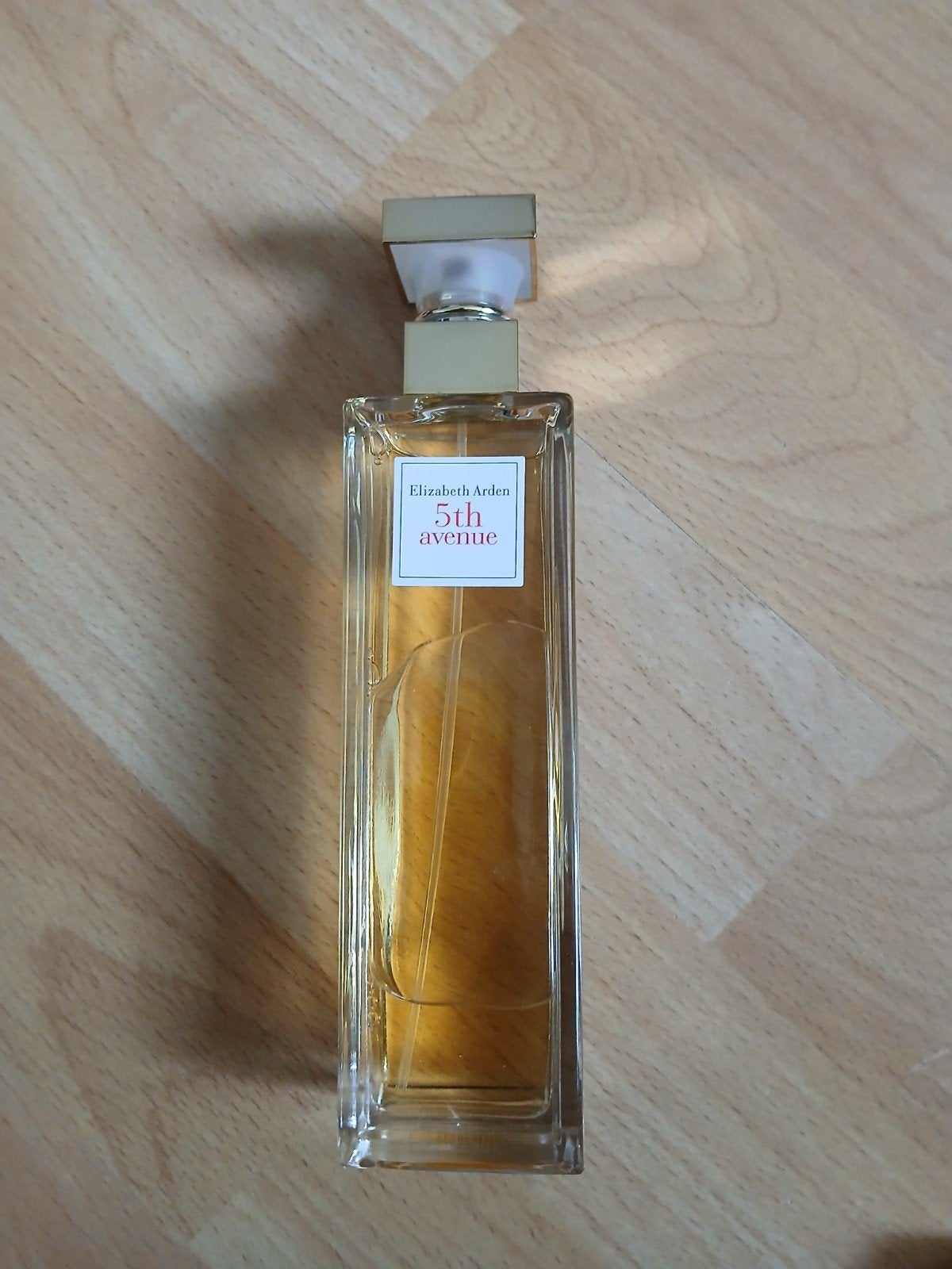 Elizabeth Arden, 5 the Avenue., Ophalen, Zo goed als nieuw