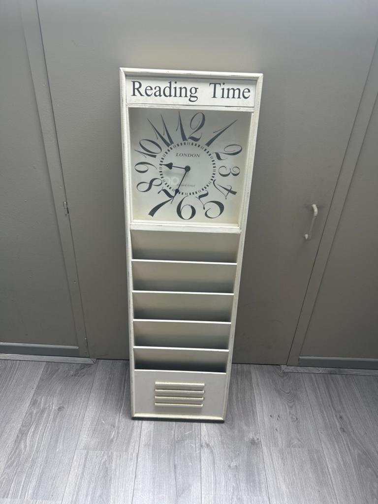 Tijdschriftenrek met klok - "Reading Time" London, Ophalen, Zo goed als nieuw