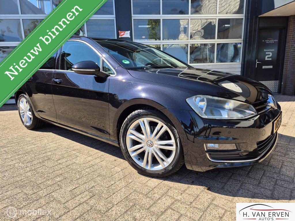 Volkswagen Golf 1.2 Highline SCHUIFKANTELDAK LEDER NAVI PDC, Auto's, Voorwielaandrijving, Euro 5, 4 cilinders, 610 kg