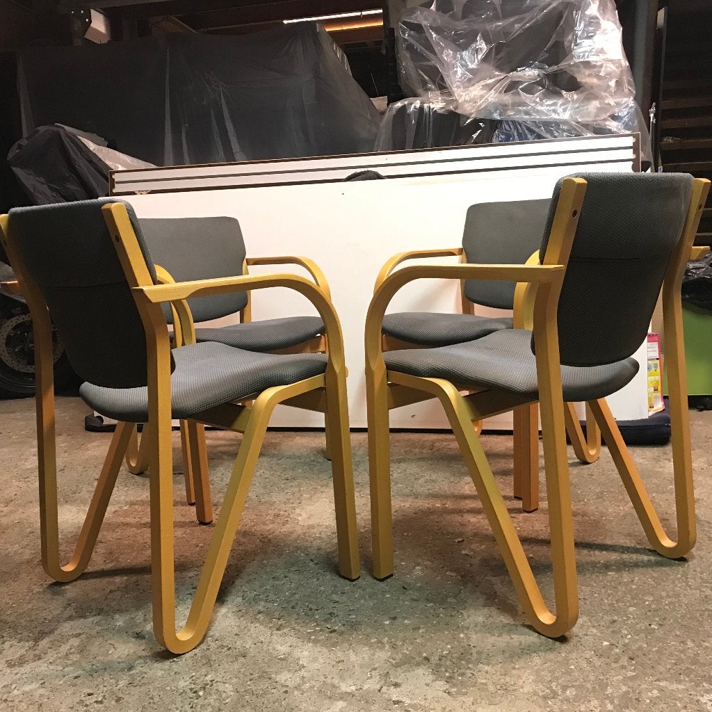 Set 4 stoelen Four design Gudme deens design beuken, Bruin, Ophalen of Verzenden, Nvt, Nvt
