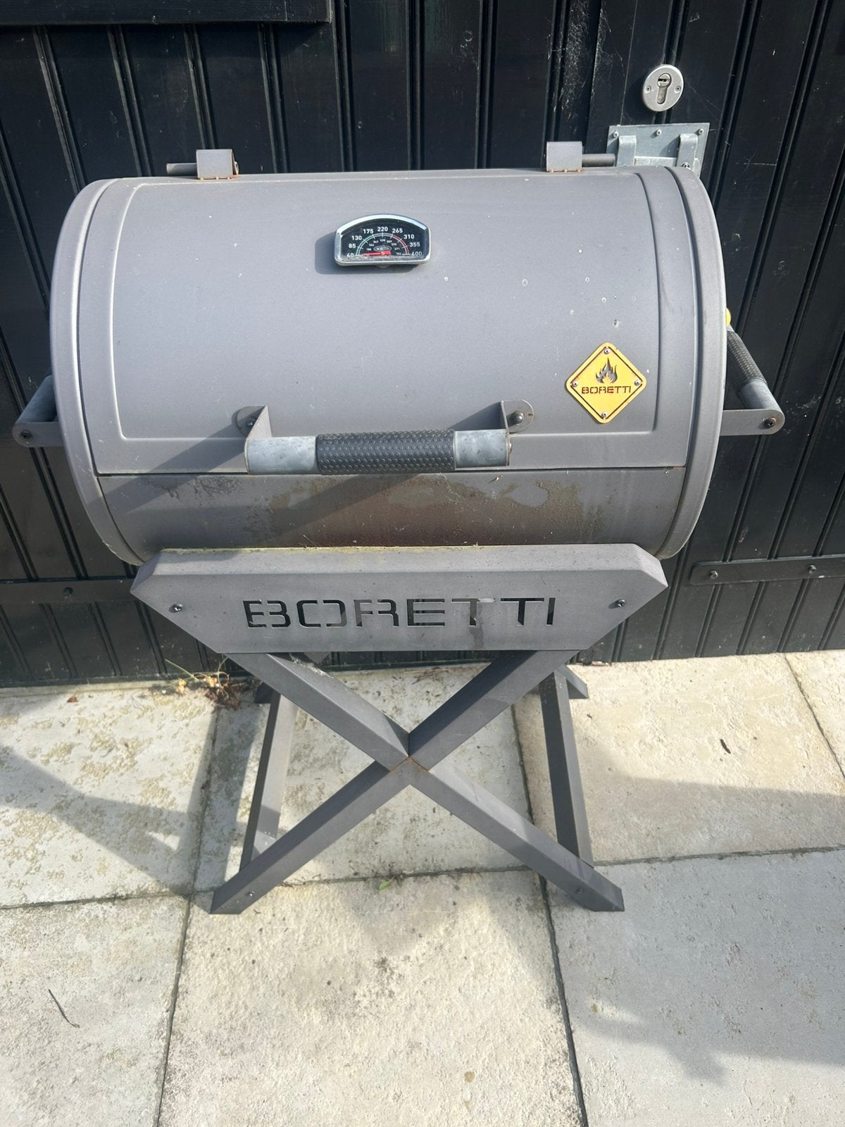 Boretti fratello, Tuin en Terras, Houtskoolbarbecues, Ophalen, Gebruikt