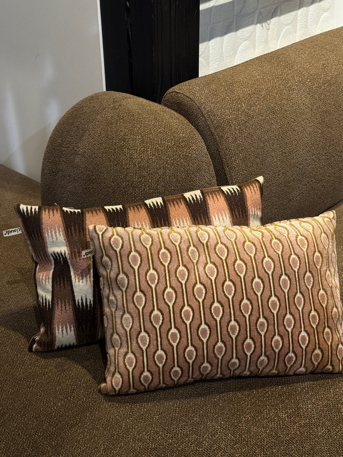 Set nieuwe claudi kussens, Huis en Inrichting, Meerkleurig, Vierkant, Ophalen of Verzenden, Zo goed als nieuw