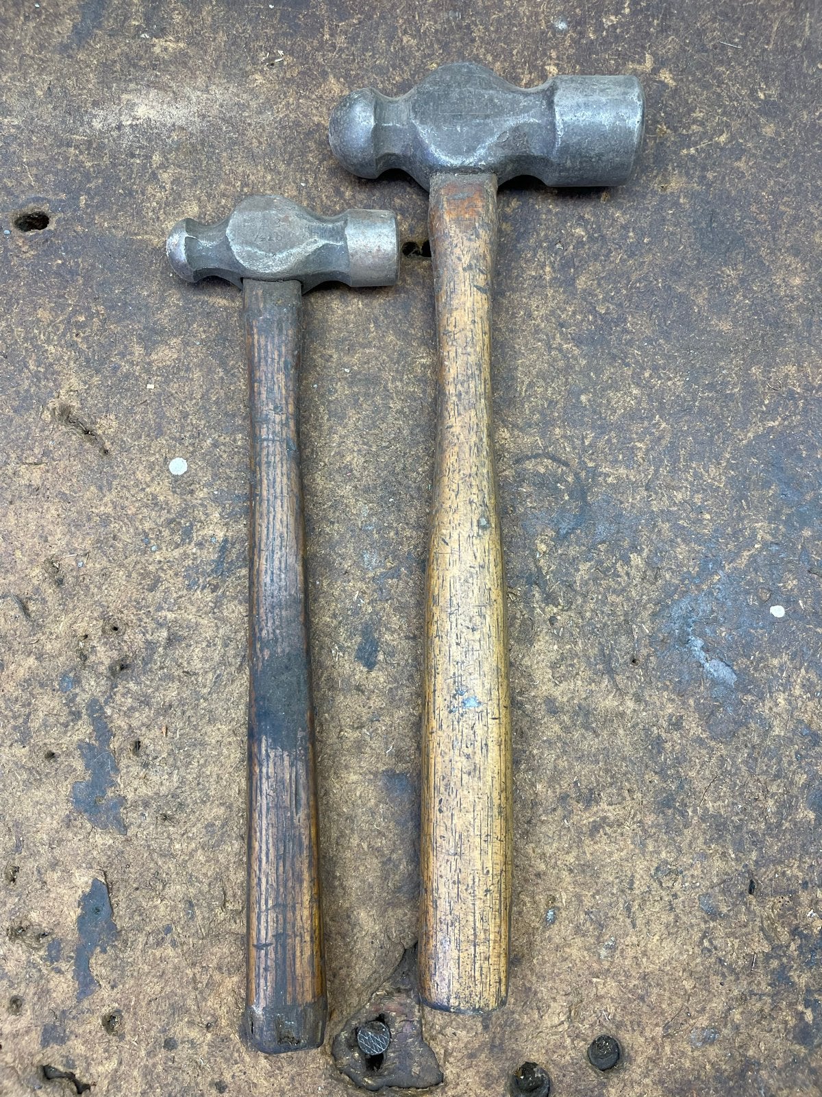 Kogelhamers met houten steel, Doe-het-zelf en Verbouw, Gereedschap | Handgereedschap, Gebruikt, Hamer, Overige merken, Ophalen of Verzenden