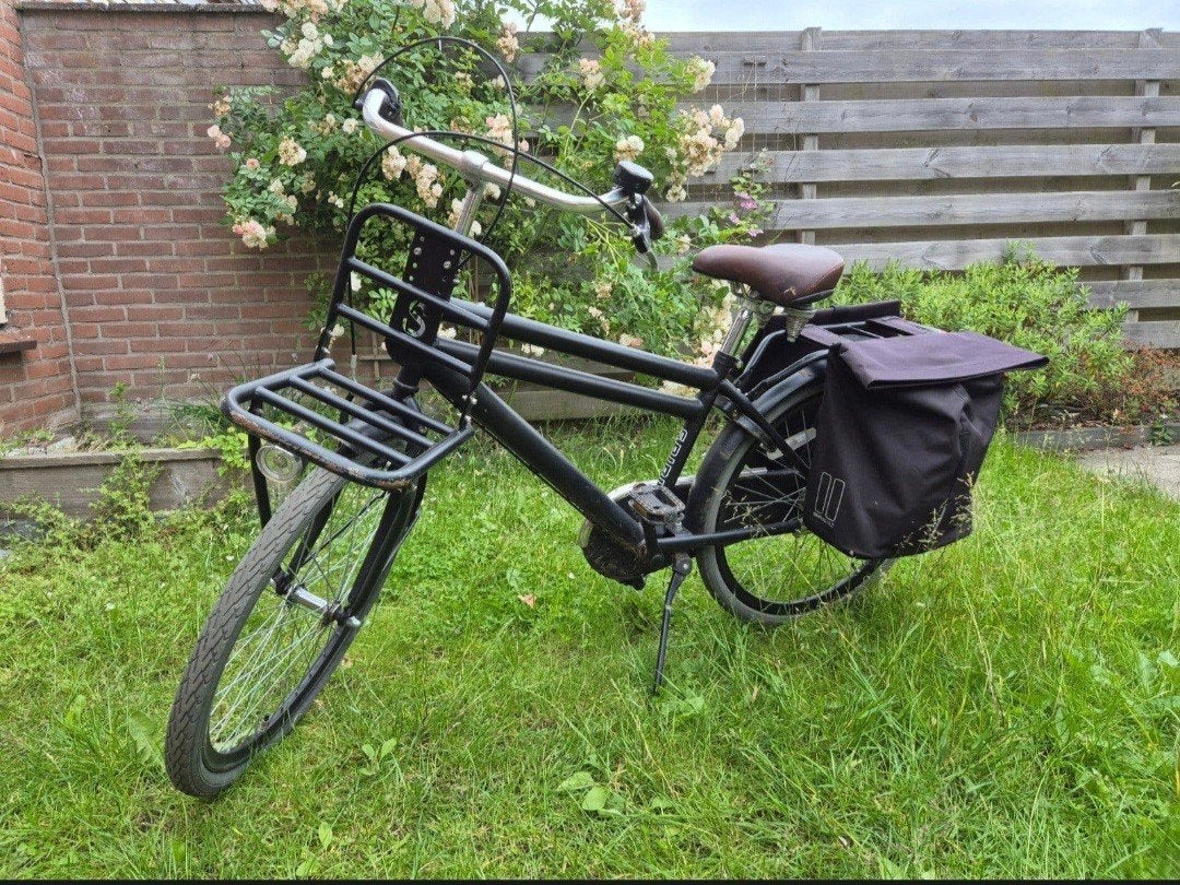 Transportfiets met voordrager en fietstassen Spirit, Ophalen, Gebruikt, Spirit, Terugtraprem