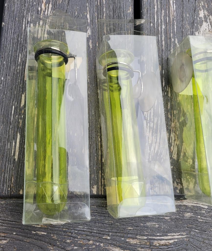 3st lime groene buisjes - vaasjes - reageerbuis met zuignap, Huis en Inrichting, Woonaccessoires | Vazen, Nieuw, Ophalen of Verzenden