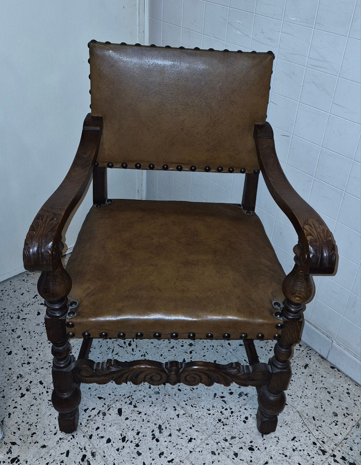 stoel stoelen antieke kasteelstoel ridderstoel, Antiek en Kunst, Antiek | Meubels | Stoelen en Banken, Ophalen