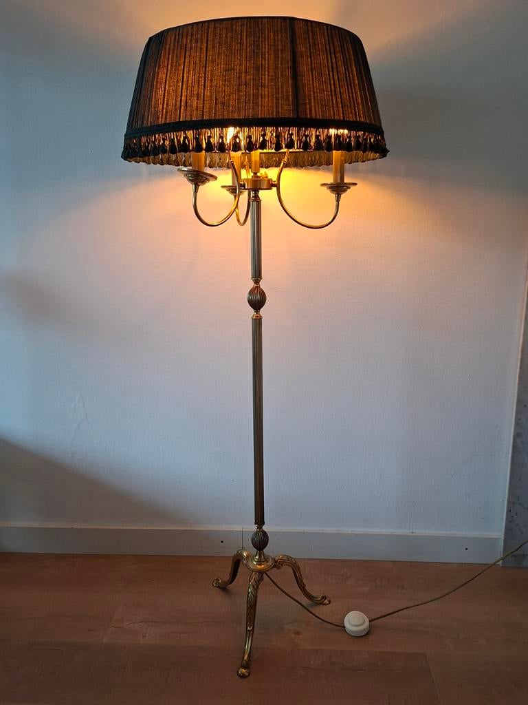 Prachtige Klassiek vintage staande schemerlamp, Huis en Inrichting, Lampen | Vloerlampen, Ophalen, Zo goed als nieuw, 150 tot 200 cm