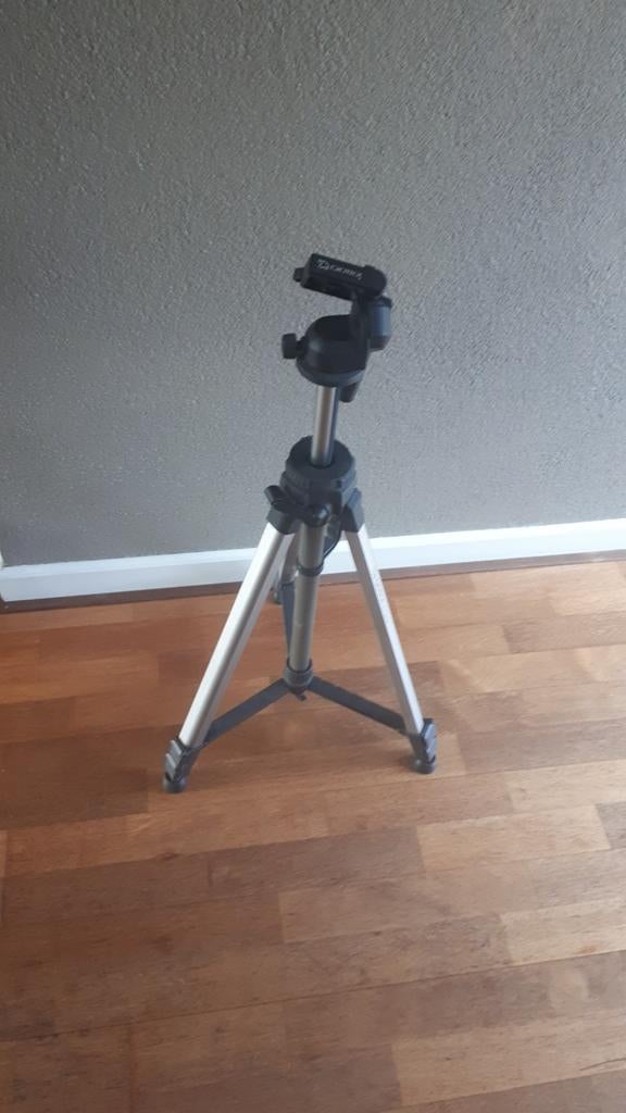 Giottos Driepoot Statief met Balhoofd - Zo goed als nieuw, Ophalen, Driepoot, Zo goed als nieuw, Minder dan 150 cm