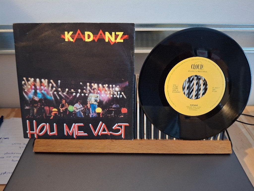 Kadanz-Hou me vast(111) 3 euro vaste prijs, Cd's en Dvd's, Vinyl Singles, 7 inch, Zo goed als nieuw, Pop, Fotohoes