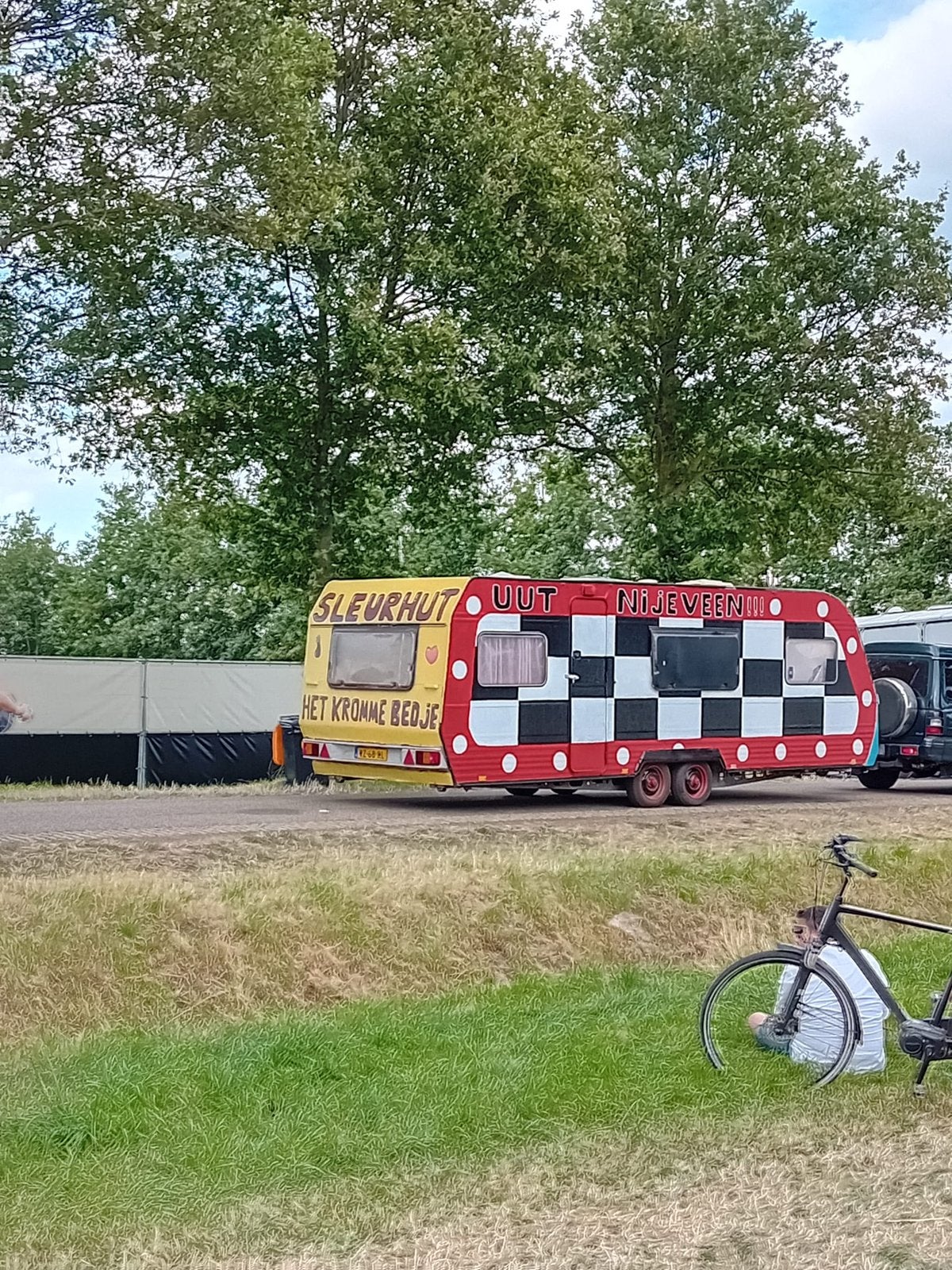 Festival caravan Niet de nieuwste wel de grootste, Caravans en Kamperen, Overige merken, Rondzit, Particulier, Meer dan 6